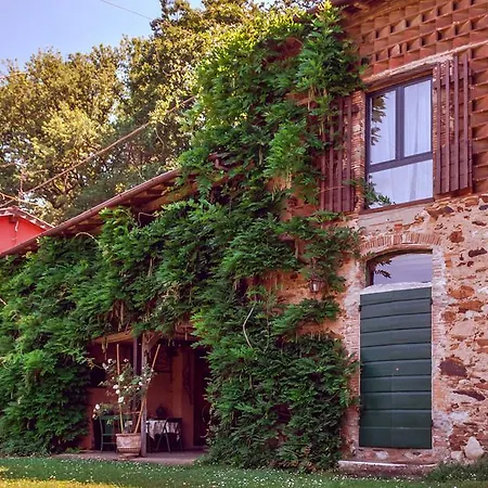 Corte Della Rusticuccia * Lucca